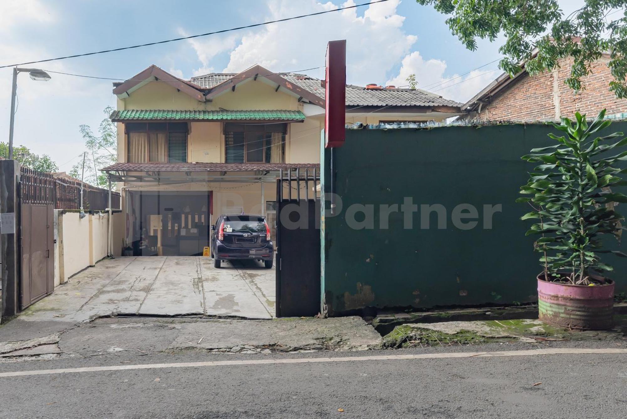 Wisma Alamanda Near Terminal Cicaheum Redpartner Bandung Luaran gambar